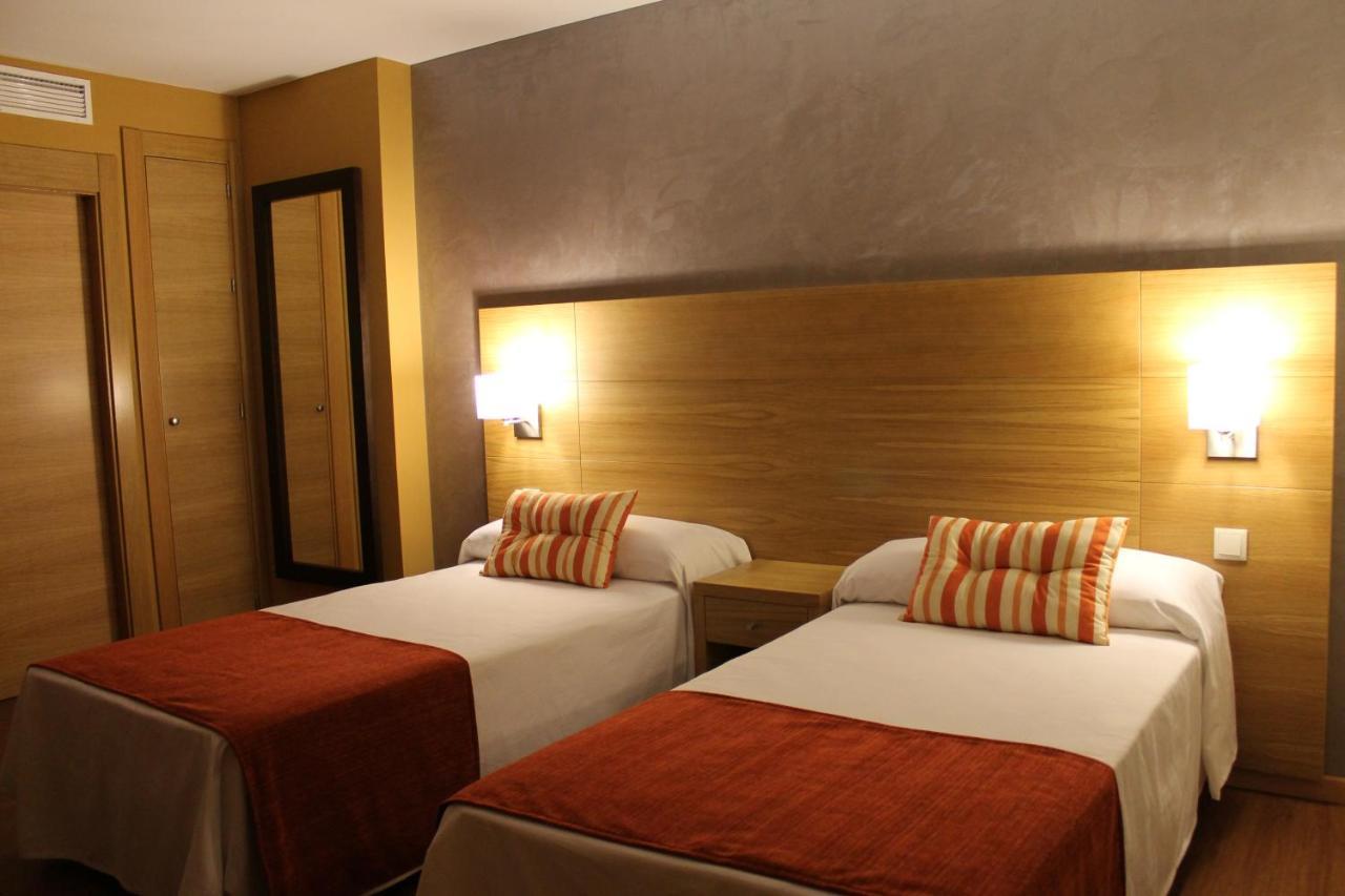 Hotel Carmen La Cala De Mijas Luaran gambar